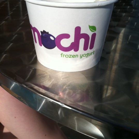Photo taken at myMochi Frozen Yogurt by Rachel K. on 3/13/2011