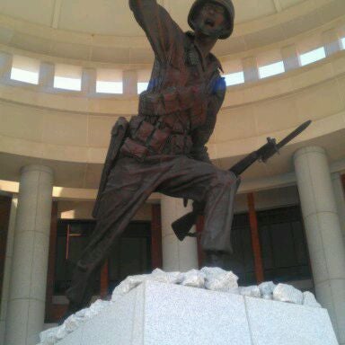 Das Foto wurde bei National Infantry Museum and Soldier Center von Jaime am 5/17/2012 aufgenommen