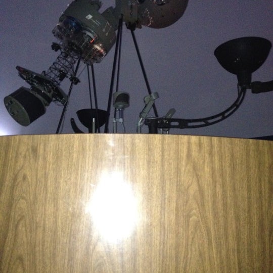 Das Foto wurde bei Treworgy Planetarium von Aaron L. am 7/14/2012 aufgenommen
