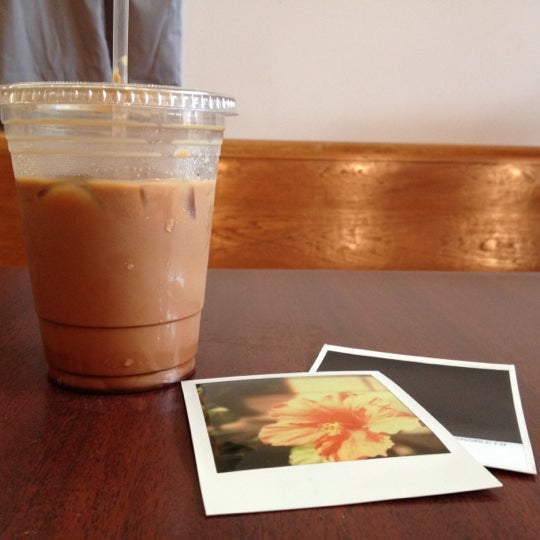 8/27/2012にFがChinatown Coffee Companyで撮った写真
