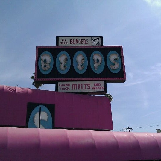 Photo taken at Beeps 50&#39;s Diner by Robert A. on 3/13/2011