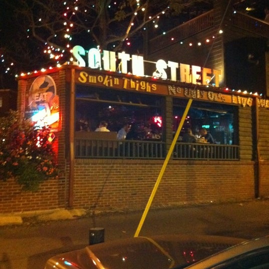 Photo taken at South Street Restaurant by Jackson J. on 9/18/2011