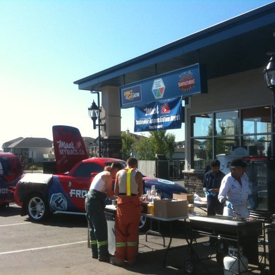 Mac's Gas Station in The Hamptons
