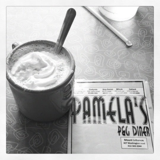 Photo prise au P&amp;G Pamela&#39;s Diner par Jonathan K. le12/18/2011