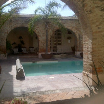 Das Foto wurde bei Hotel Hacienda Sepúlveda &amp; SPA von Maru R. am 5/16/2012 aufgenommen
