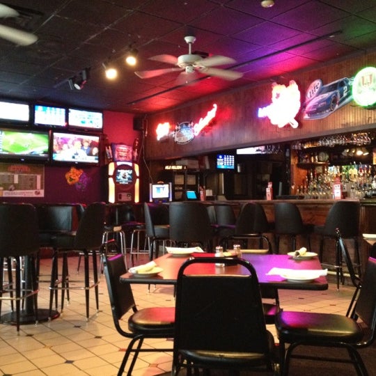 Photo taken at Chester&#39;s Cajun Grill by Buffalo E. on 10/26/2011