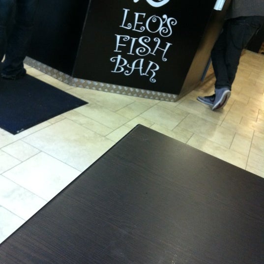 Photo taken at Leo&#39;s Fish Bar by Nelly N. on 11/2/2011