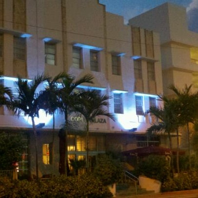 รูปภาพถ่ายที่ Circa 39 Hotel โดย D U. เมื่อ 10/11/2011