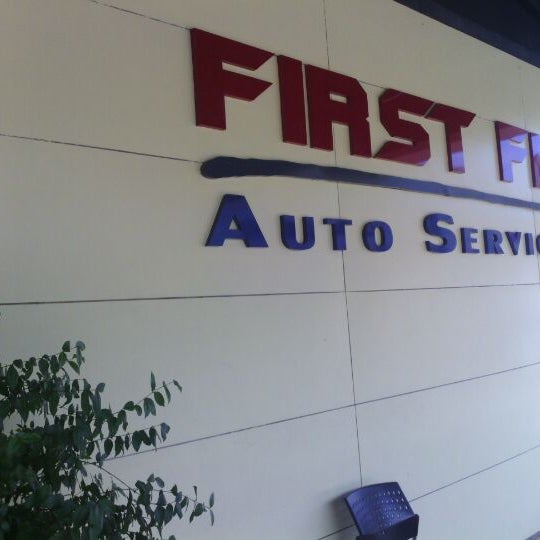 1fit logo. First fit. 1fit logo. Восход тренажерный зал. First fit.