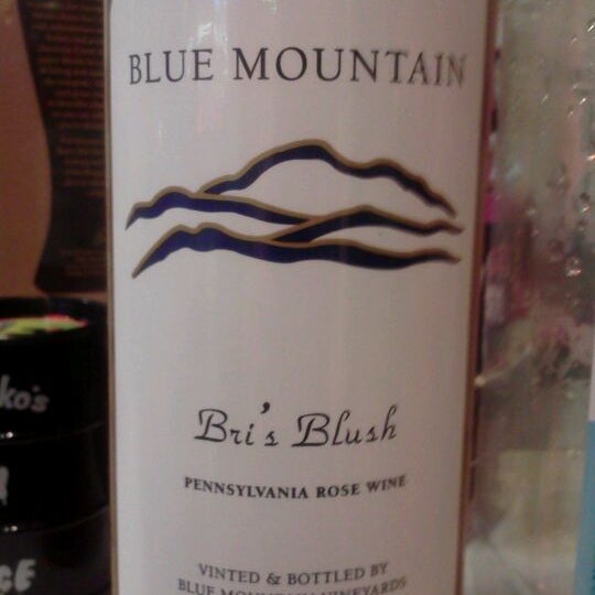 3/17/2012にRachelがBlue Mountain Vineyardsで撮った写真