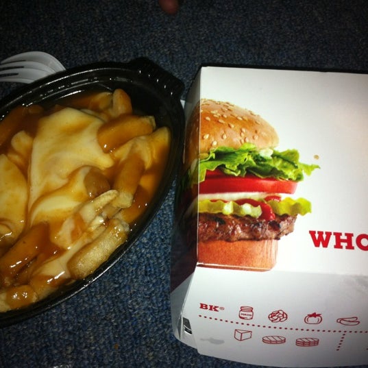 Burger King Fast Food Restaurant in Oakville