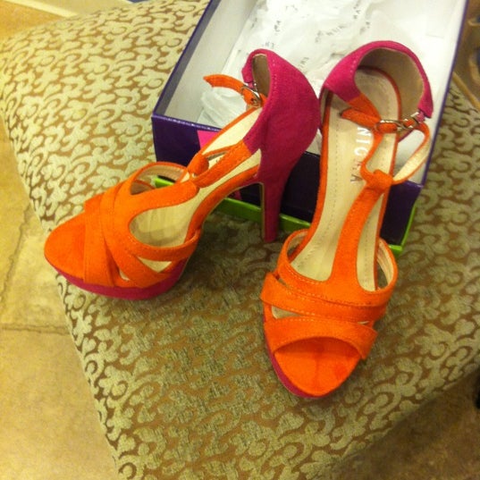 Photo taken at T.Georgiano&#39;s Shoe Salon by Carissa G. on 8/23/2012