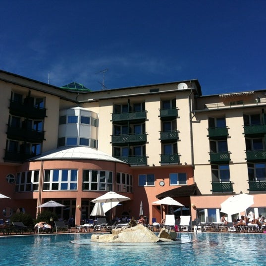 Lotus therme hotel spa