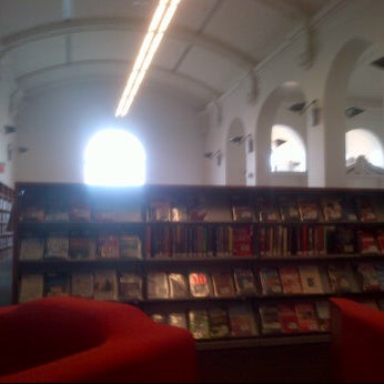 Photo taken at Toronto Public Library - Bloor Gladstone Branch by Juan S. on 9/13/2011