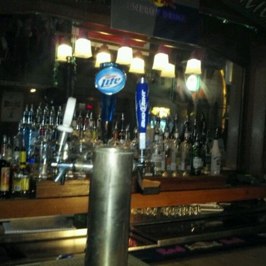 Foto diambil di Mickey&#39;s Irish Pub oleh Mitch F. pada 11/13/2011