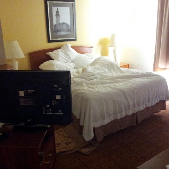 Photo taken at TownePlace Suites by Marriott by Eduardo P. on 7/11/2012