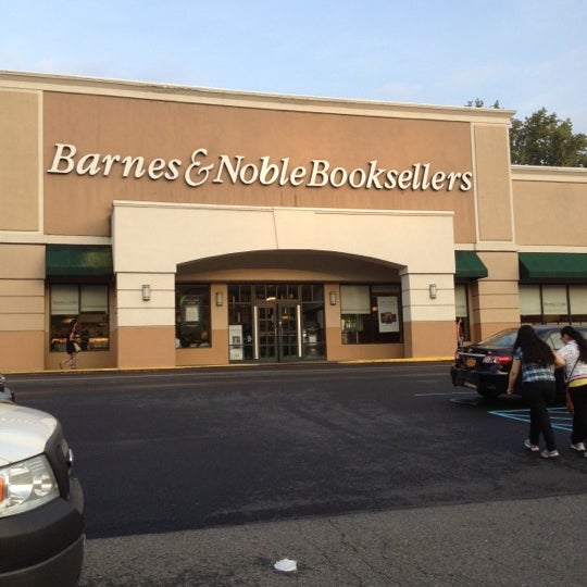 Barnes Noble Bookstore