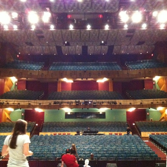 6/12/2012にEthan Le P.がSouthern Kentucky Performing Arts Center (SKyPAC)で撮った写真