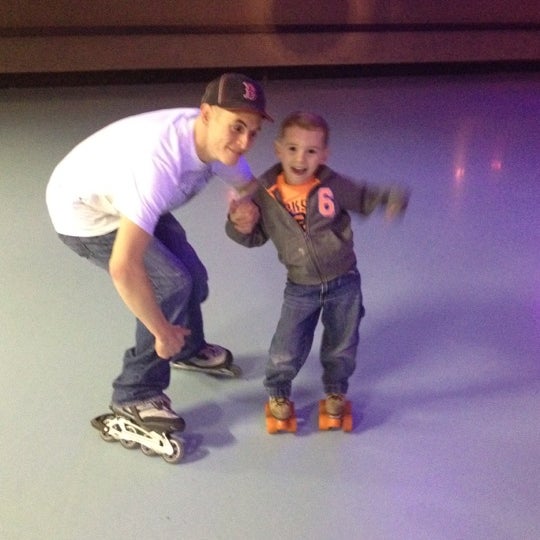 Skylite Roller Skating Center ster Square Worcester, MA