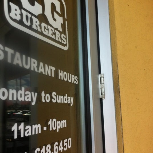 Foto scattata a CG Burgers da Blake B. il 6/11/2012