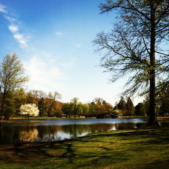 Elm Park Park in Worcester