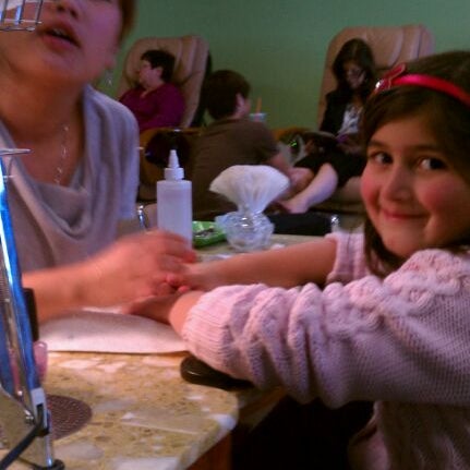 Diamond Nails Nail Salon In Westport