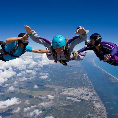 Skydive Sebastian offers student skydivers the highest level of professional instruction while they enjoy their free time on the Florida Coastline.