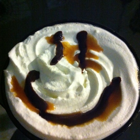 รูปภาพถ่ายที่ Mobius Coffeehouse โดย TheSquirrel เมื่อ 4/5/2012