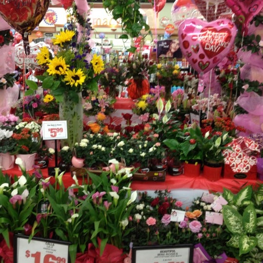Photos At Stater Bros Markets Grocery Store
