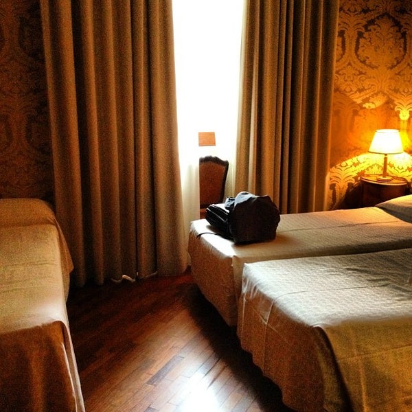Снимок сделан в Hotel Turner Rome пользователем Ares A. 5/16/2012