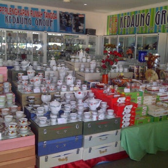 Kedaung Tabletop Outlet