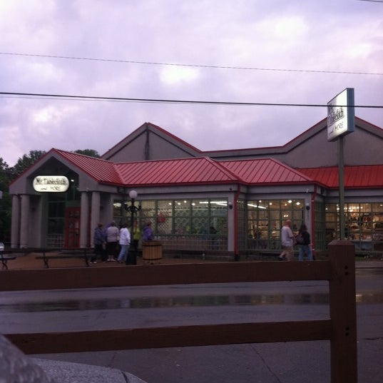 Mr. Tablecloth & More Gatlinburg, TN