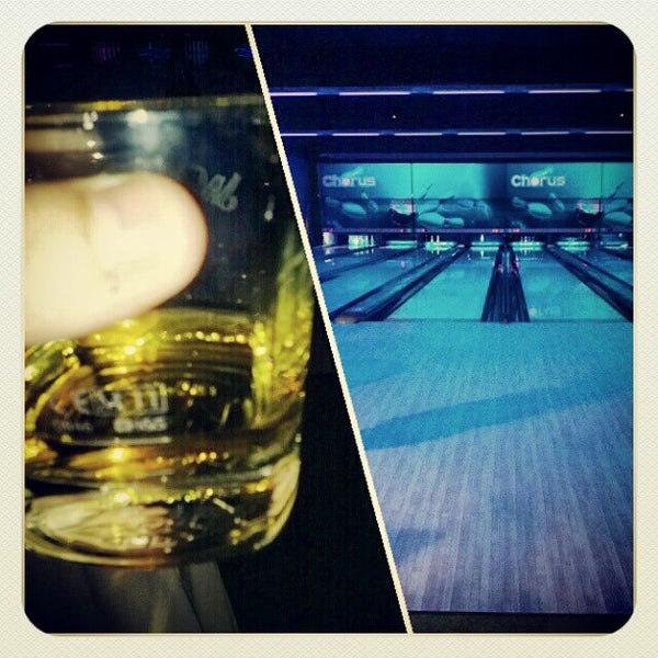 Photo taken at Le Chorus Bowling by T.r. J. on 8/25/2012