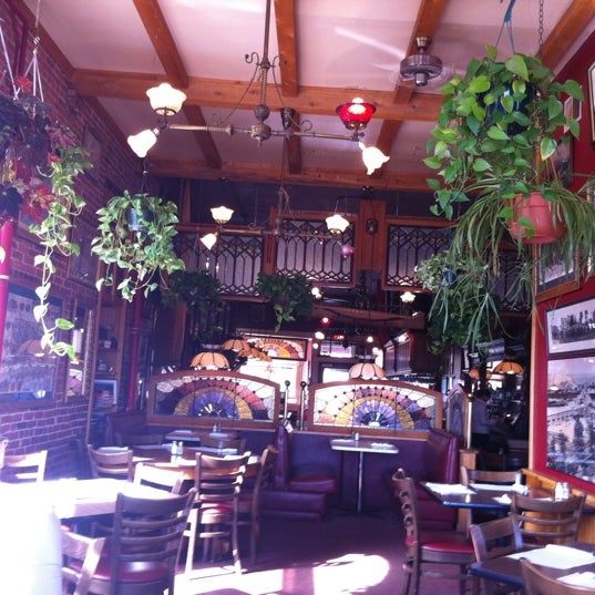 Photos At The Vierling Restaurant Marquette Harbor Brewery - Marquette Mi