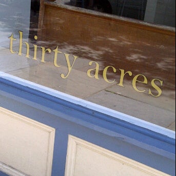 Foto tirada no(a) Thirty Acres por David Eric H. em 5/12/2012
