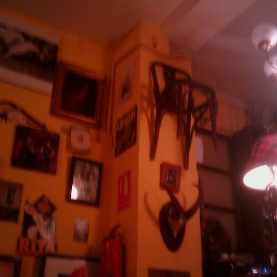Photo taken at El Desvan Del Cafe by Víctor Q. on 1/20/2012