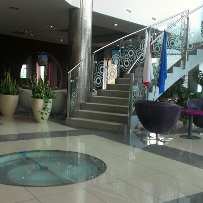 Foto diambil di Hotel Galaxy oleh Manuel L. pada 8/14/2012