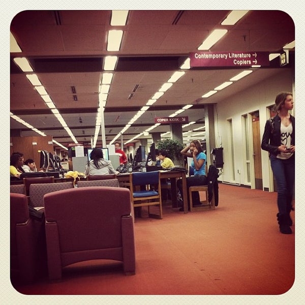 Hicks Undergraduate Library (HIKS) College Library