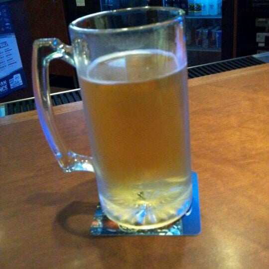 Squeaky's Grill & Bar Bar