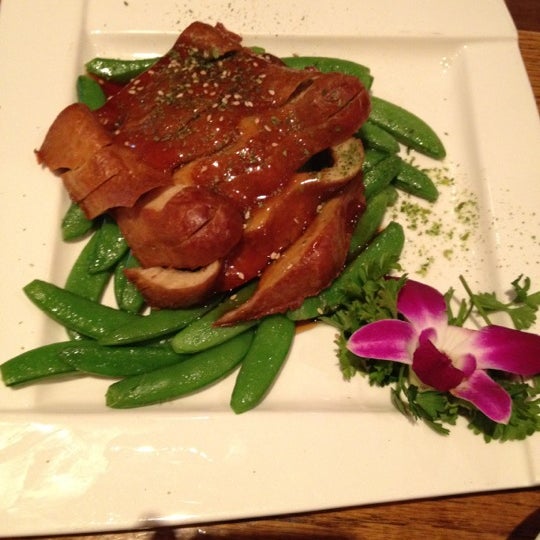 1/23/2012 tarihinde Martin R.ziyaretçi tarafından Wild Ginger Pan-Asian Vegan Cafe'de çekilen fotoğraf