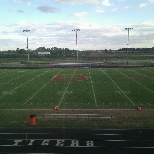 Beardstown Middle/High School High School in Beardstown
