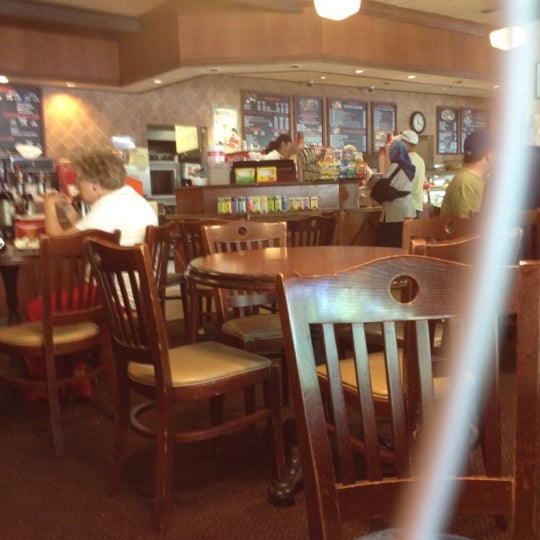 Bagel Street Cafe 10 tips from 251 visitors