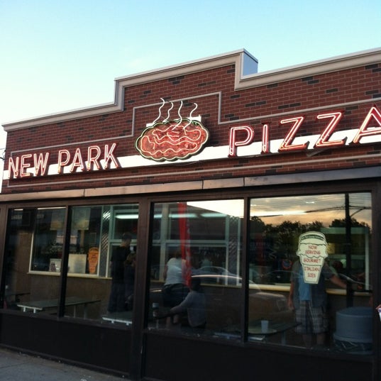 New Park Pizzeria 101 tips