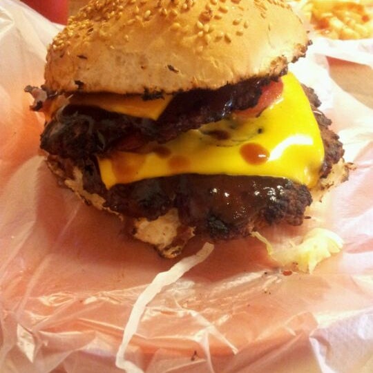 11/26/2011にJavierがGrill &amp; Burgerで撮った写真