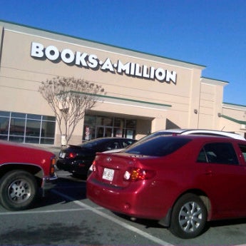 Миллион маленьких осколков постер. Миллион мелких осколков книга. New book. Миллион маленьких осколков постер. Удальцова плаза бизнес-центр.