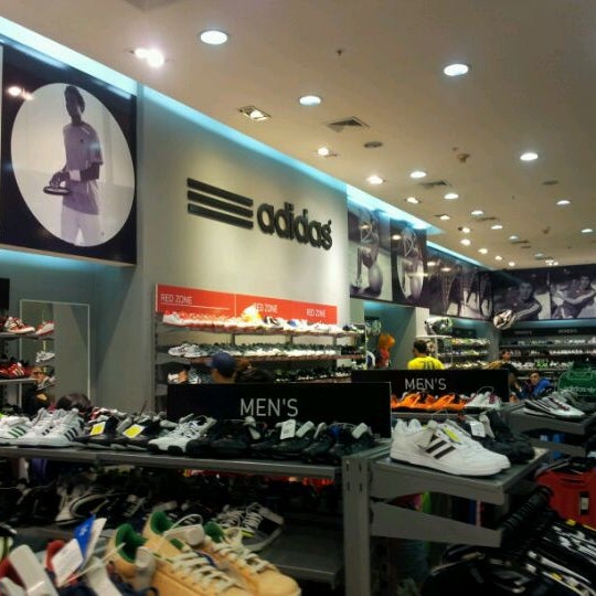 outlet adidas irarrazabal