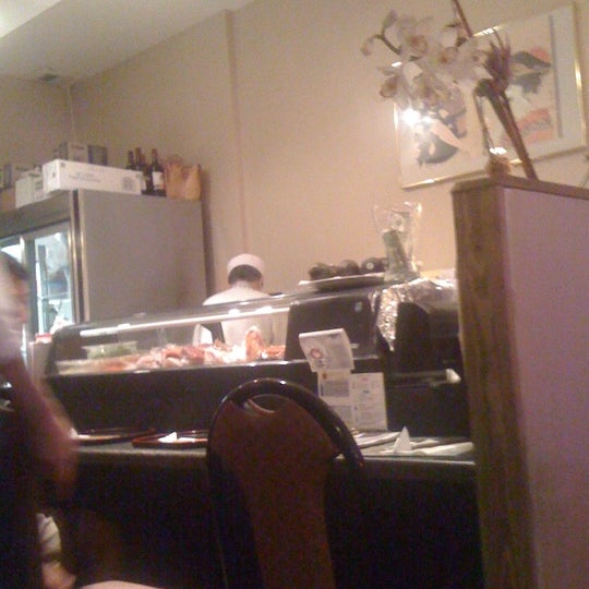 Das Foto wurde bei Ichie Japanese Restaurant von Erika N. am 8/27/2011 aufgenommen