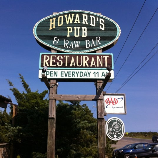 Howard's Pub & Raw Bar 1175 Irvin Garrish Hwy.