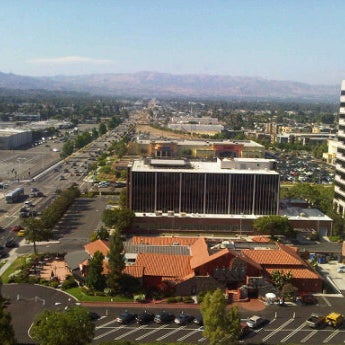 Photo taken at Hilton Woodland Hills/Los Angeles by Craig W. on 7/29/2011