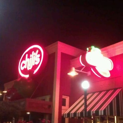 Photo taken at Chili&#39;s Grill &amp; Bar by Seth E. on 10/11/2011